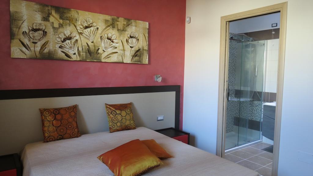 Mare Del Sud Bed and Breakfast Torre San Giovanni Ugento Rum bild